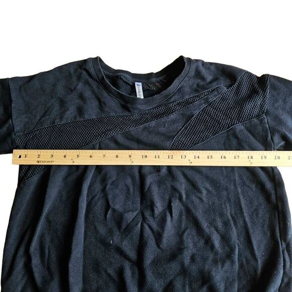 Fabletics womens Sz L black net style workout sweatshirt - Picture 5 of 8